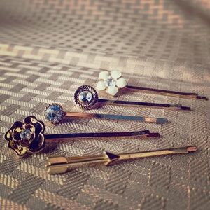 Golden Colored Hair Pin Collection